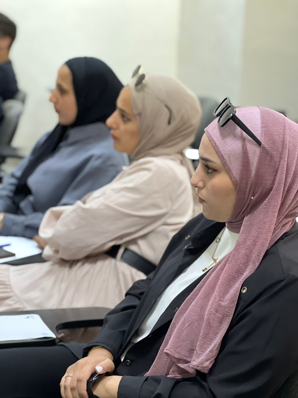 Madar Al-Saa Images 0.861959962326758