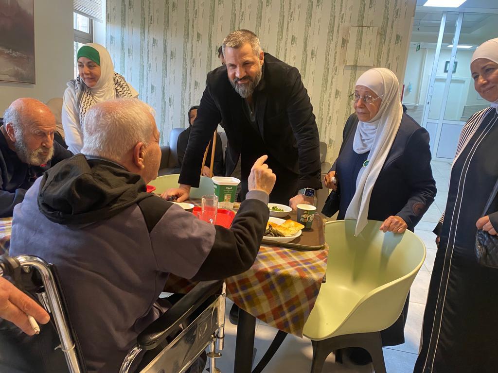 Madar Al-Saa Images 0.32189812036436805