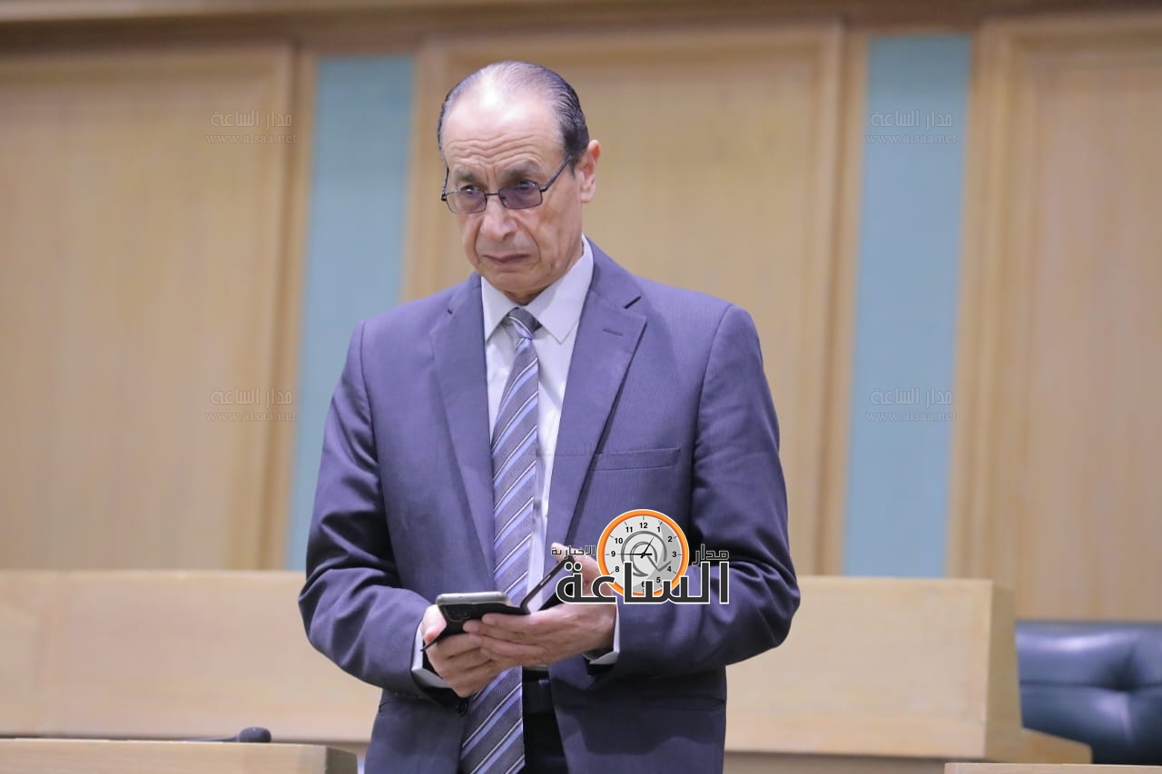 Madar Al-Saa Images 0.044426895814603906