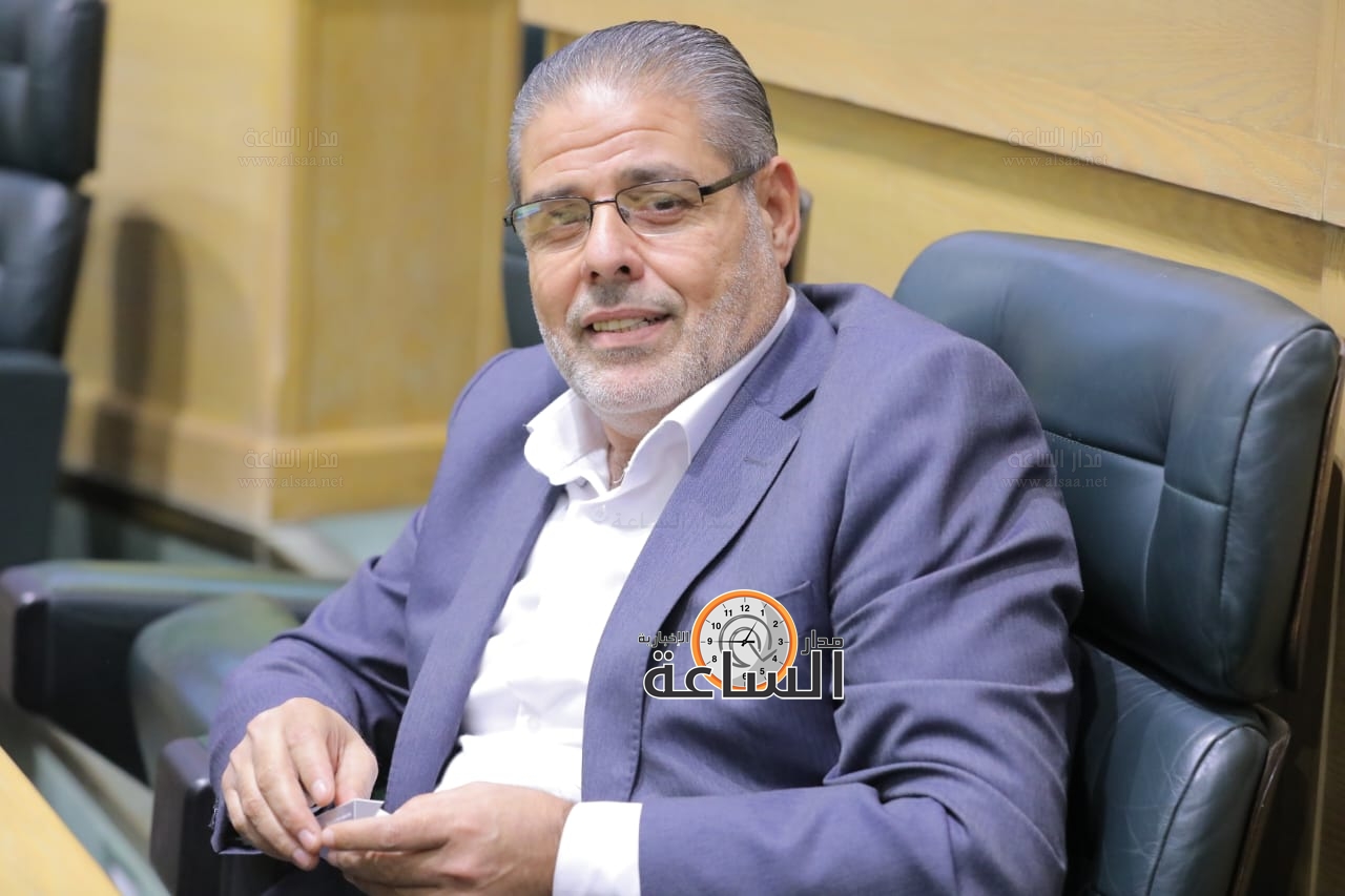 Madar Al-Saa Images 0.7727832084245376