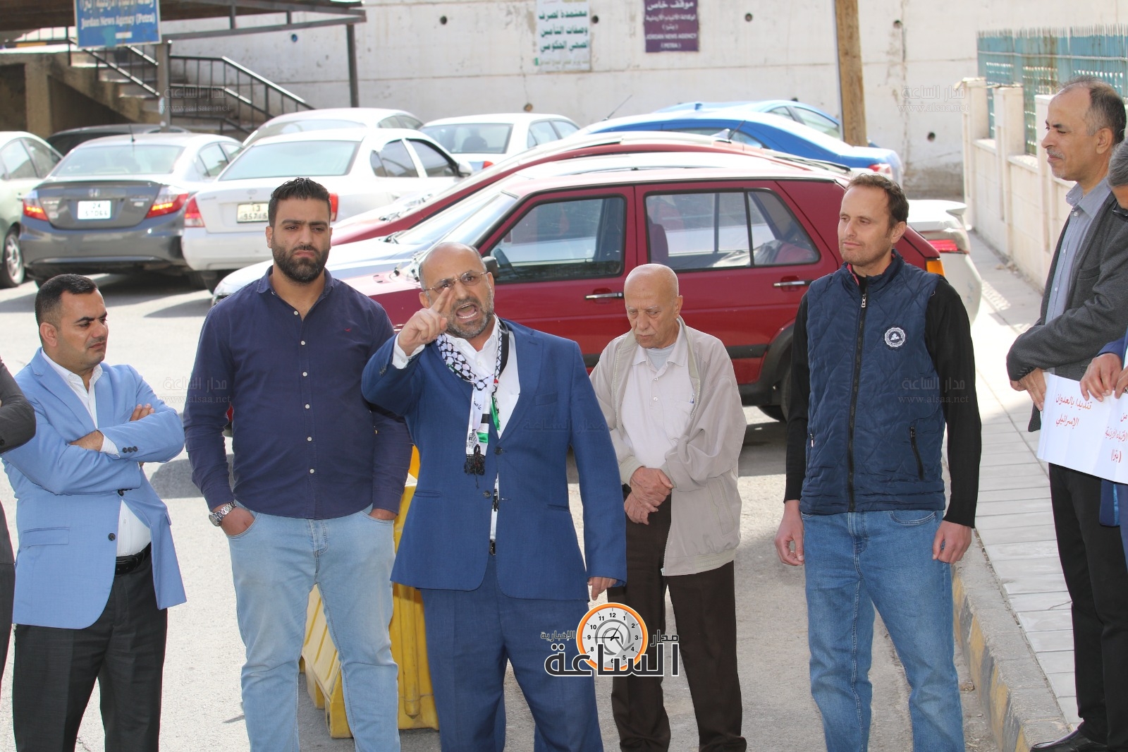 Madar Al-Saa Images 0.7698526463332547