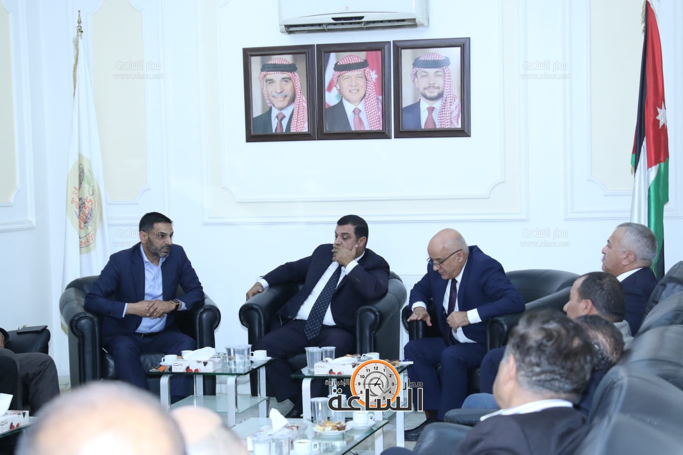 Madar Al-Saa Images 0.7680035943726853