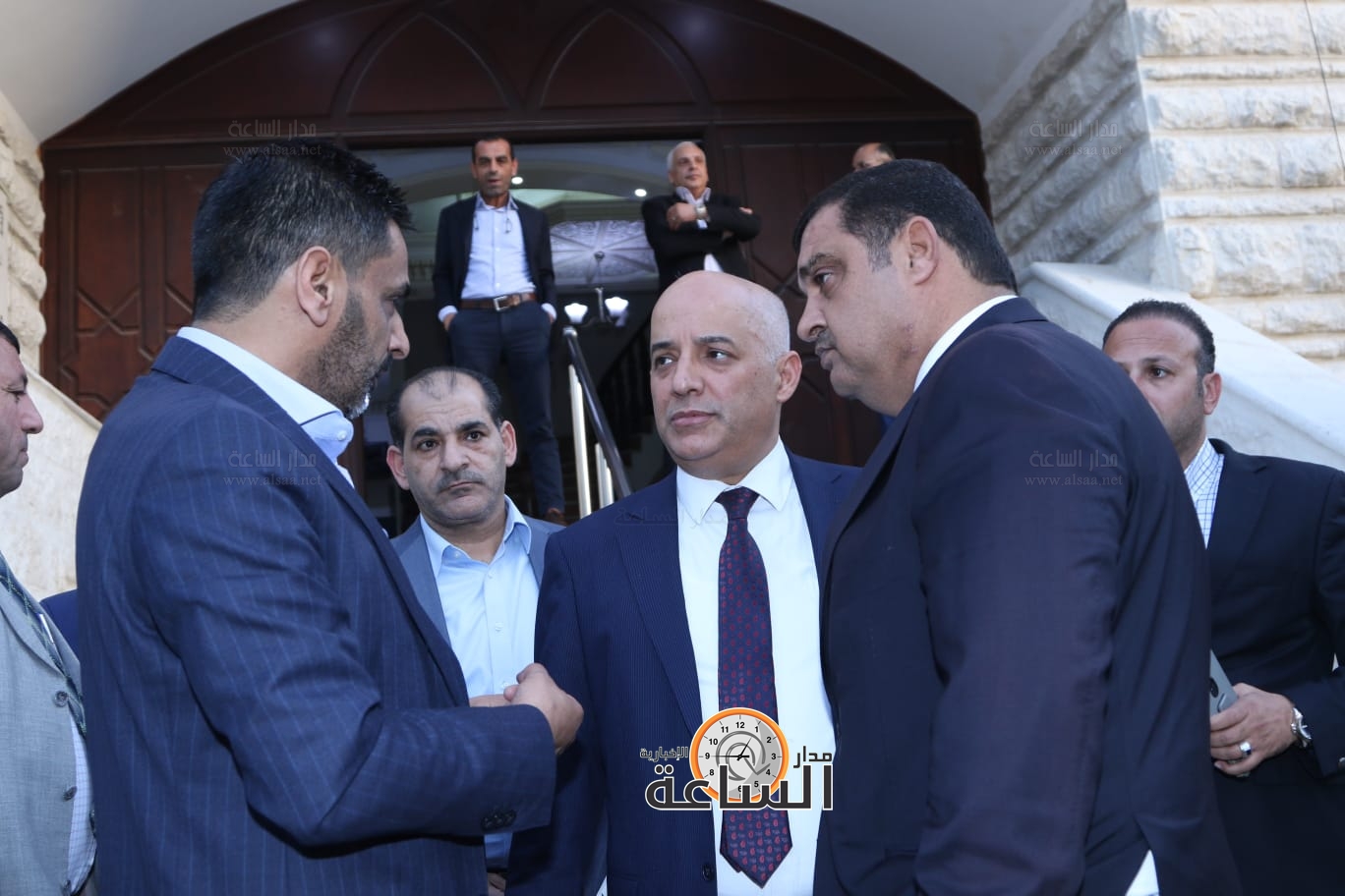 Madar Al-Saa Images 0.5077617027765062