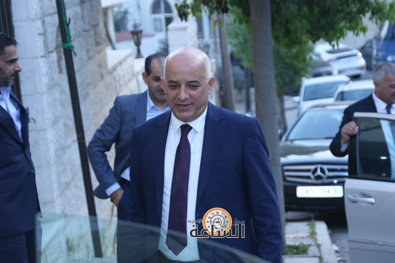 Madar Al-Saa Images 0.5214811485396718