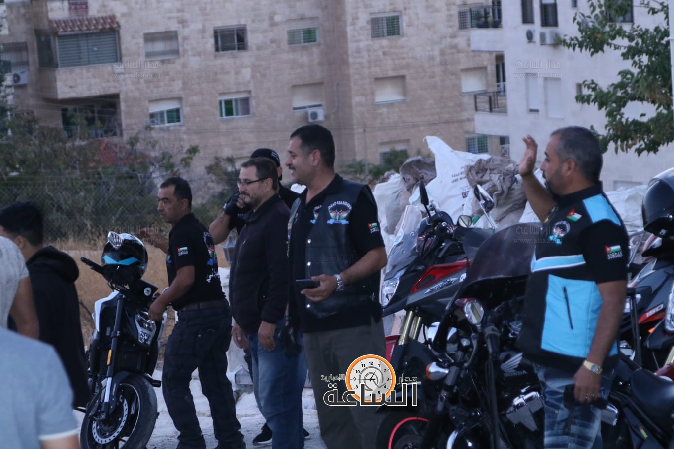 Madar Al-Saa Images 0.9321822651130185