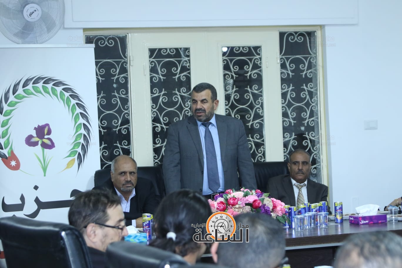 Madar Al-Saa Images 0.43244044409775717