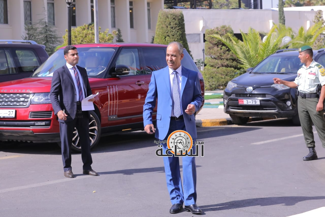 Madar Al-Saa Images 0.019382265702533763