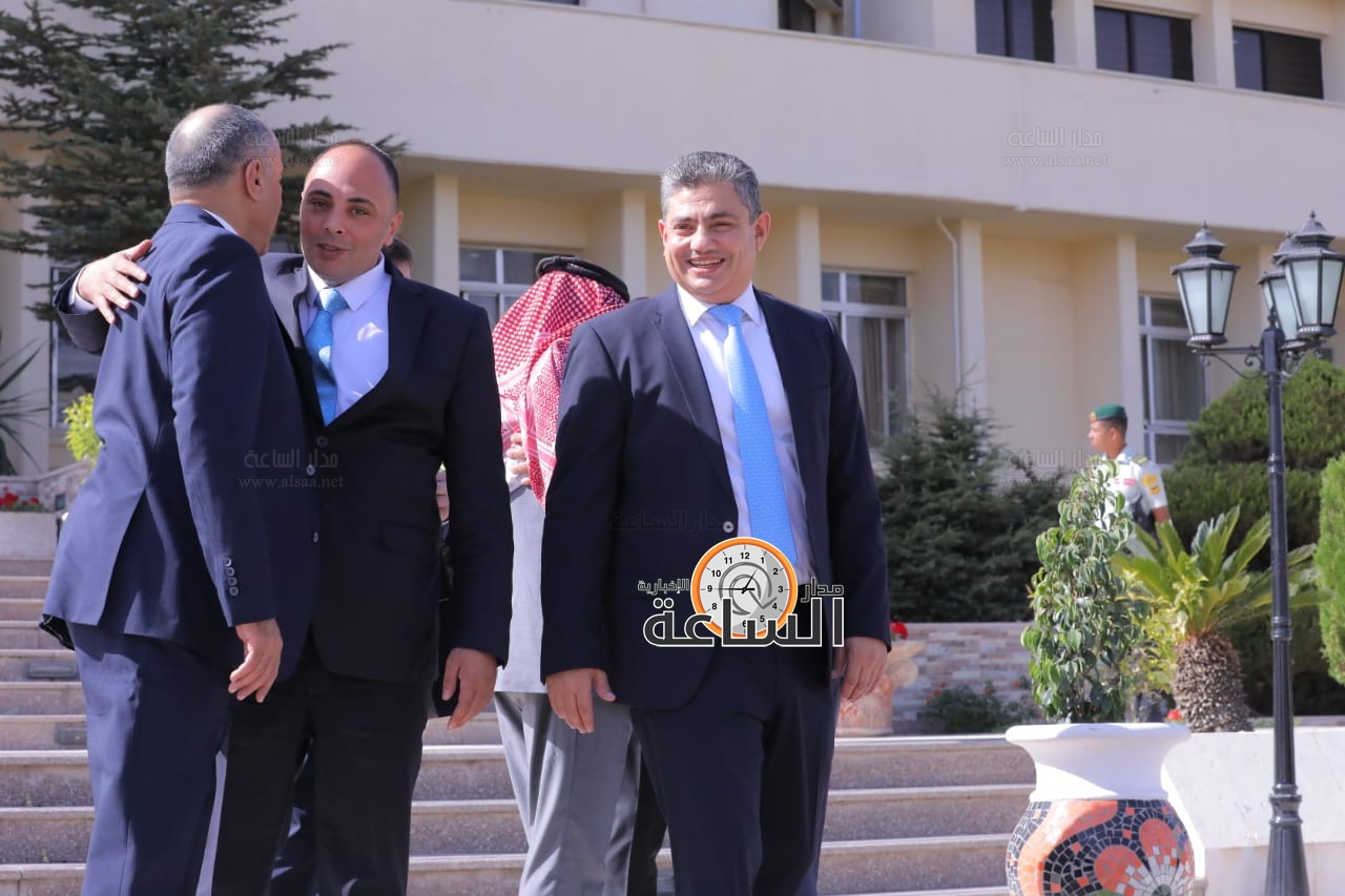 Madar Al-Saa Images 0.7102741947473548