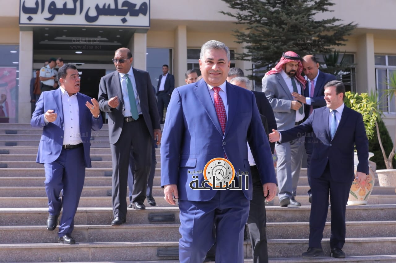 Madar Al-Saa Images 0.6215361857684543