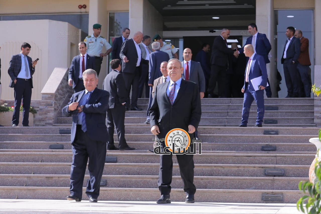 Madar Al-Saa Images 0.9748449266783228