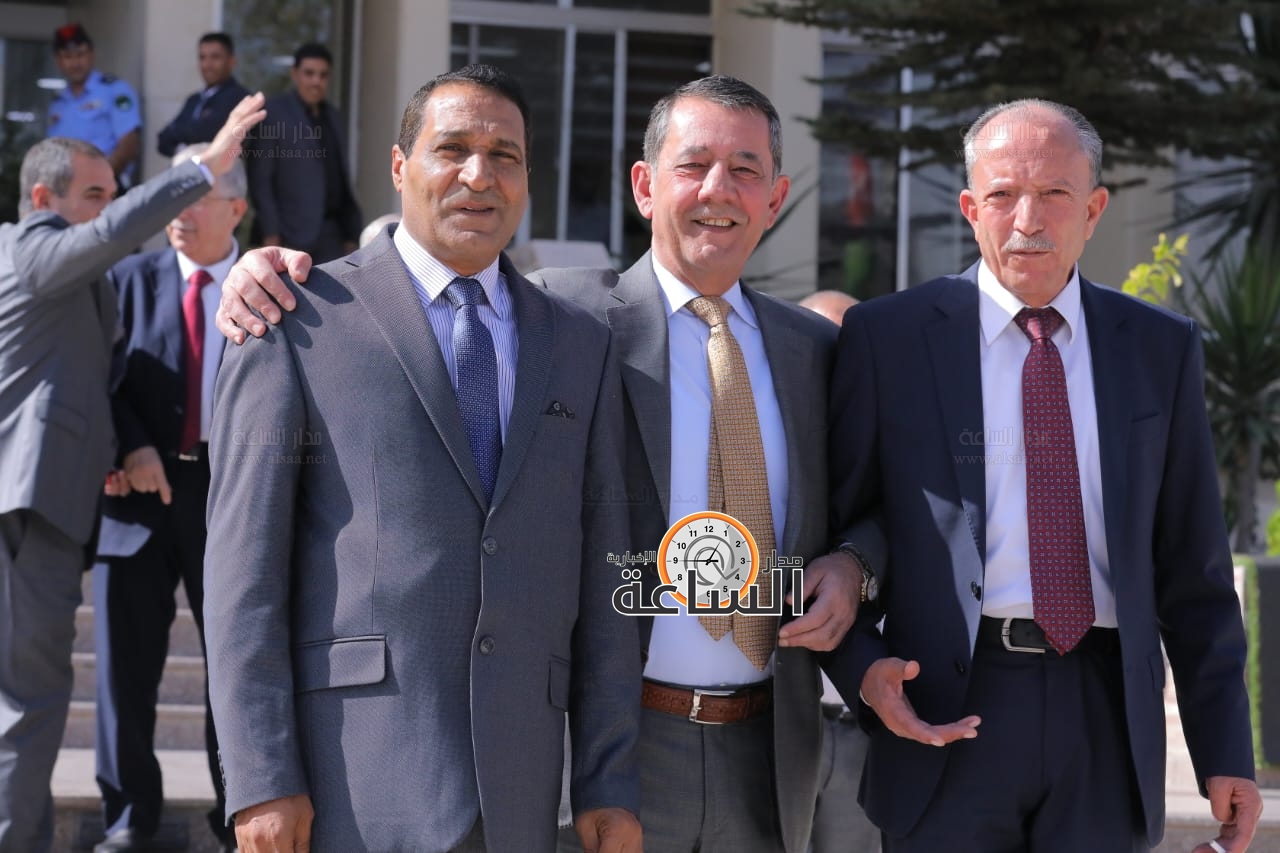 Madar Al-Saa Images 0.2851380339816283