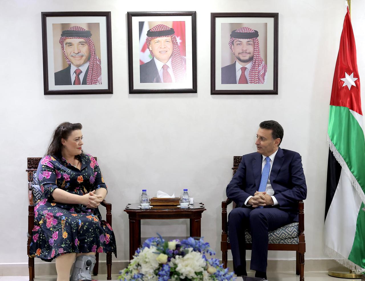 Madar Al-Saa Images 0.9681765037419614