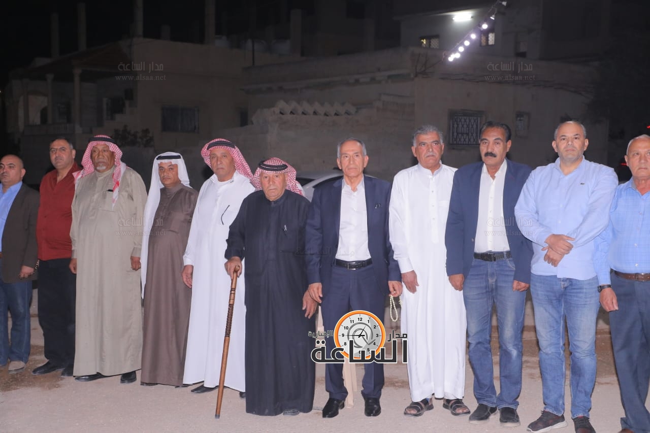 Madar Al-Saa Images 0.4979509043596495