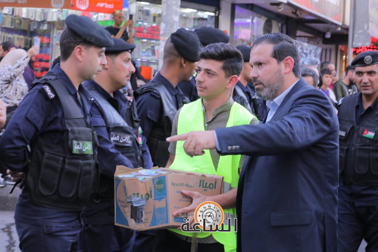 Madar Al-Saa Images 0.04125776223886679