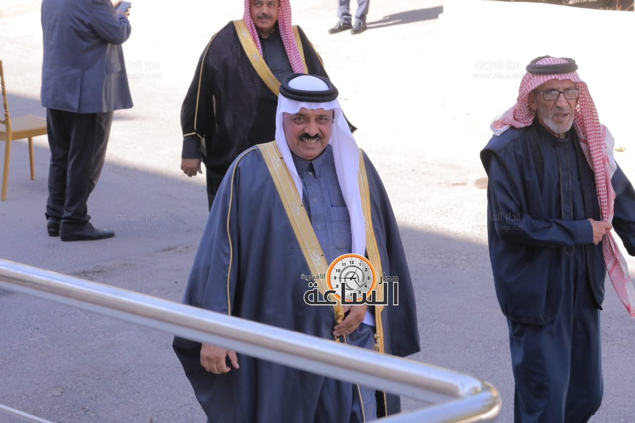 Madar Al-Saa Images 0.3248814137308327