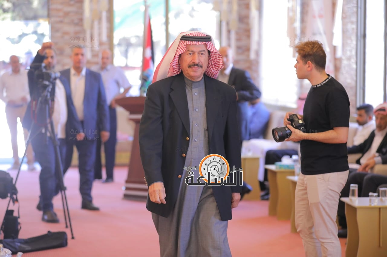 Madar Al-Saa Images 0.2417699794091135