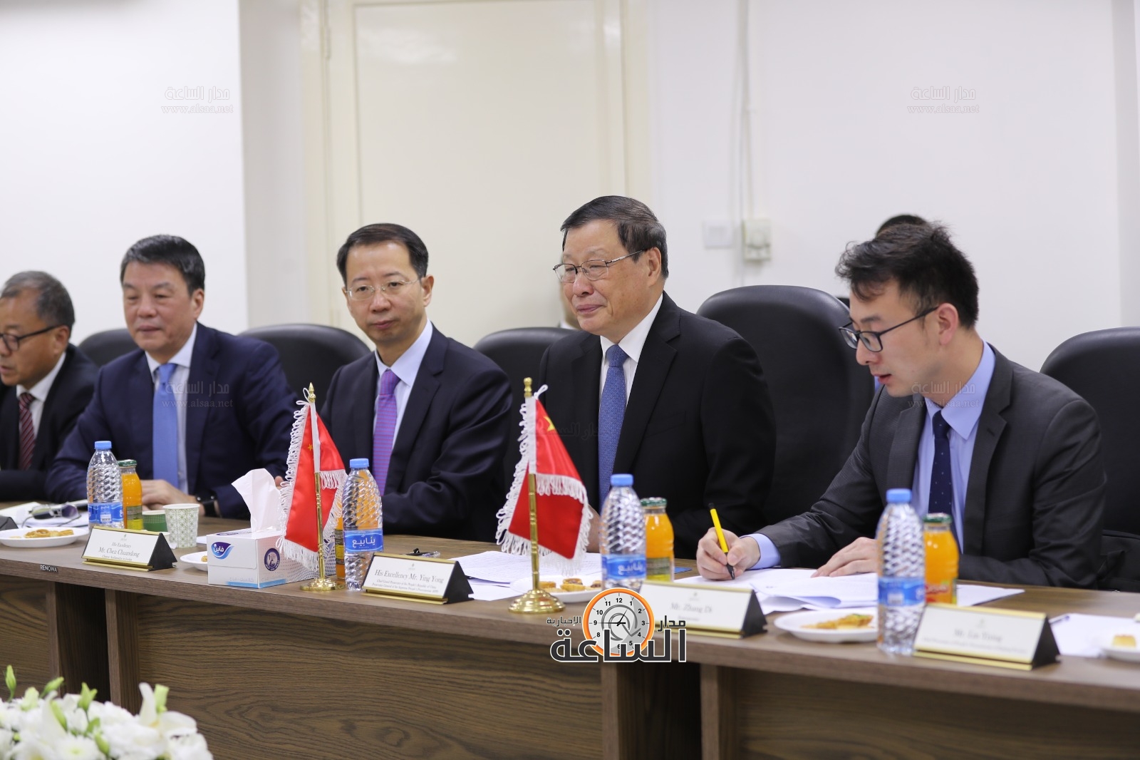 Madar Al-Saa Images 0.5104942624490889