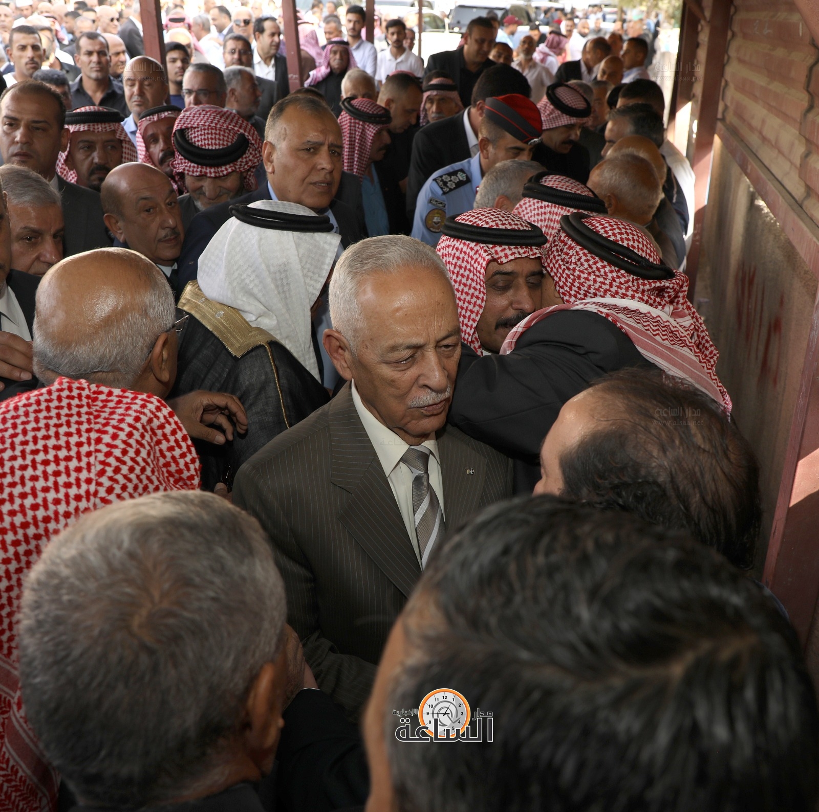 Madar Al-Saa Images 0.6082771938607421