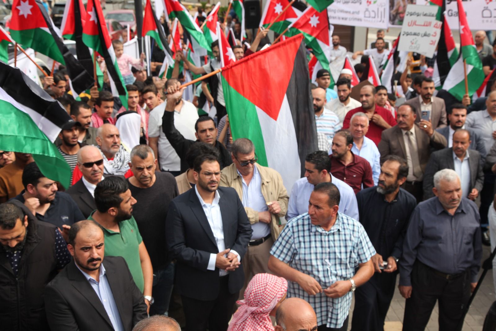 Madar Al-Saa Images 0.8389114817602179