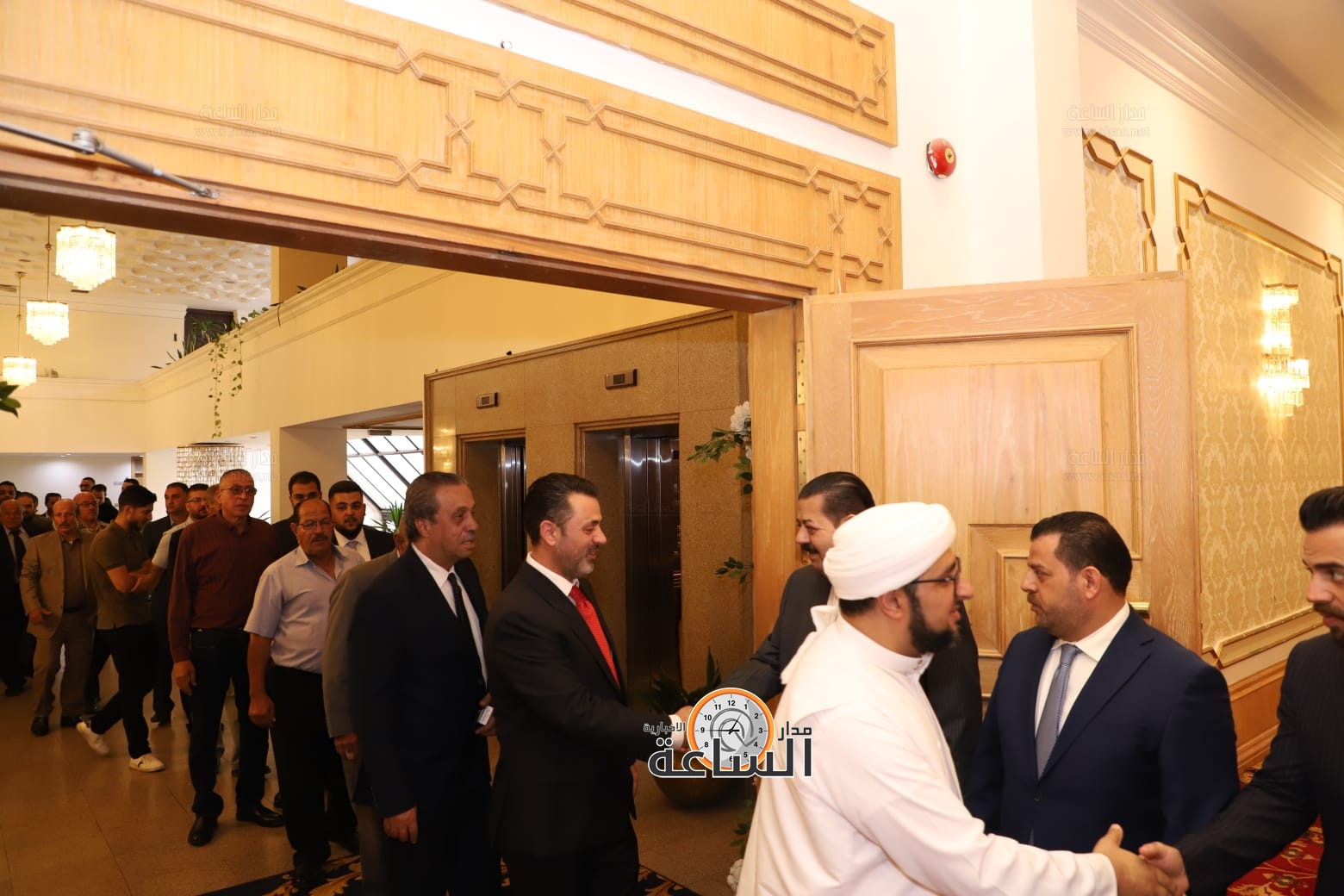 Madar Al-Saa Images 0.7647843187359404