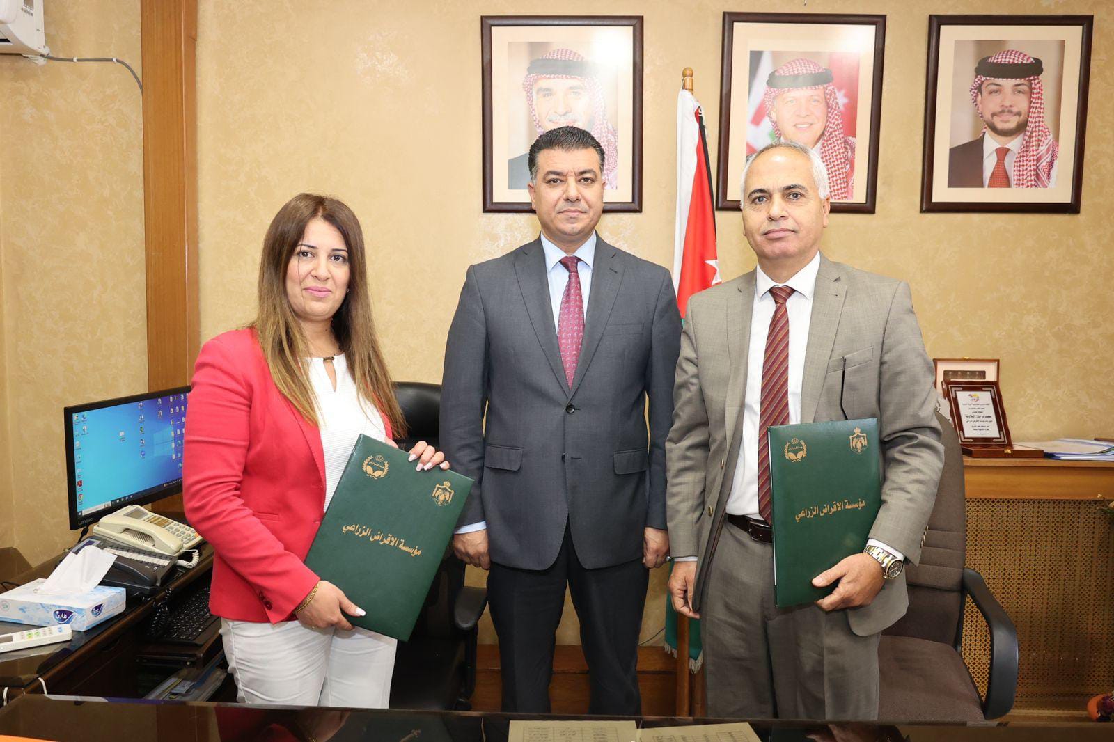 Madar Al-Saa Images 0.5231405792574346