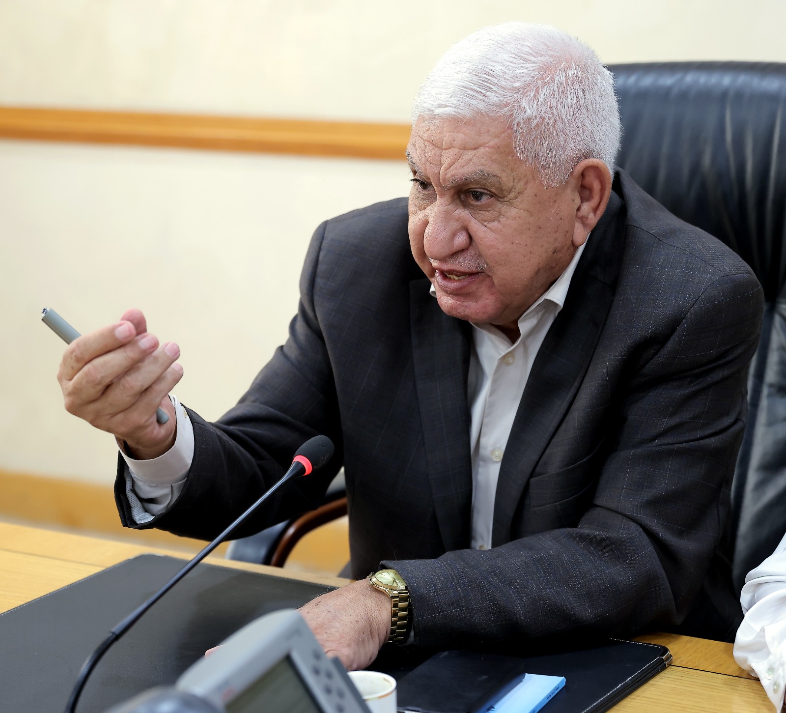 Madar Al-Saa Images 0.02140929205759834