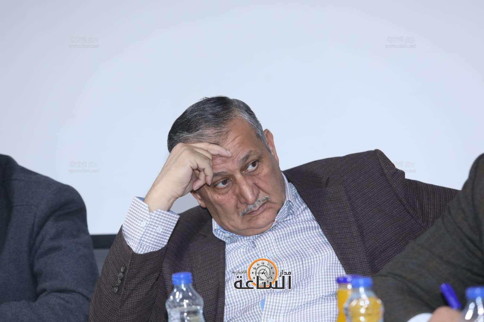 Madar Al-Saa Images 0.06706871133435621