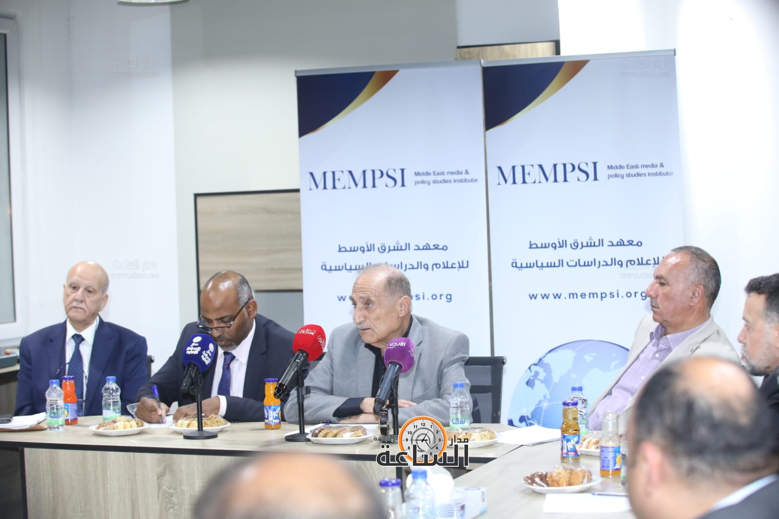 Madar Al-Saa Images 0.22786349967583908