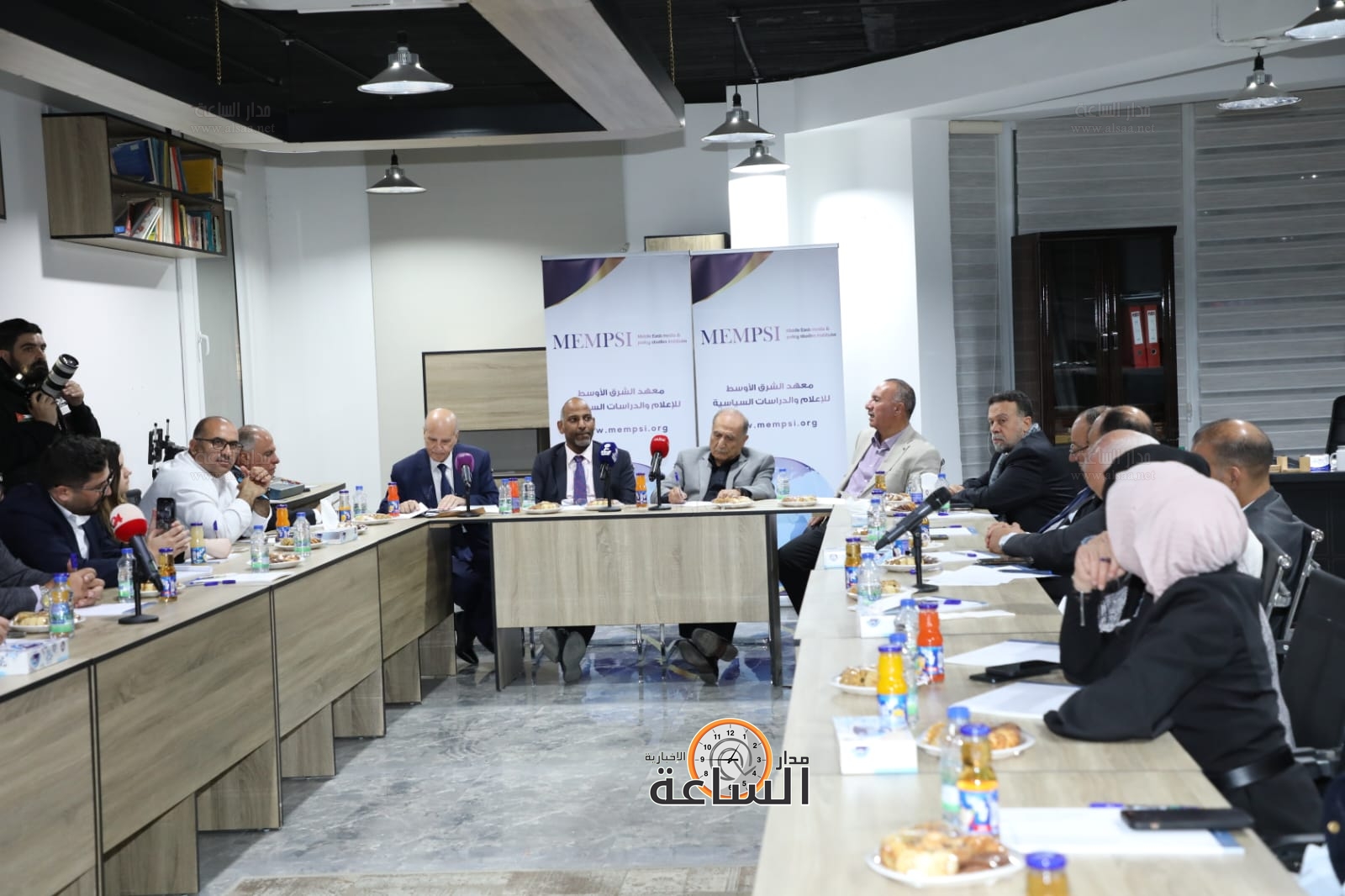 Madar Al-Saa Images 0.23580097732364647