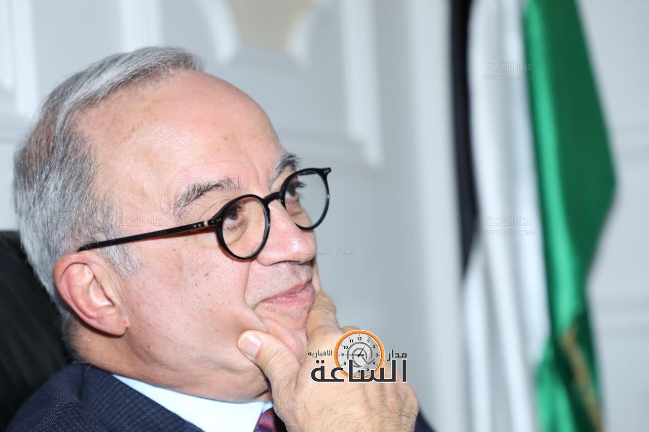 Madar Al-Saa Images 0.06351411681698016