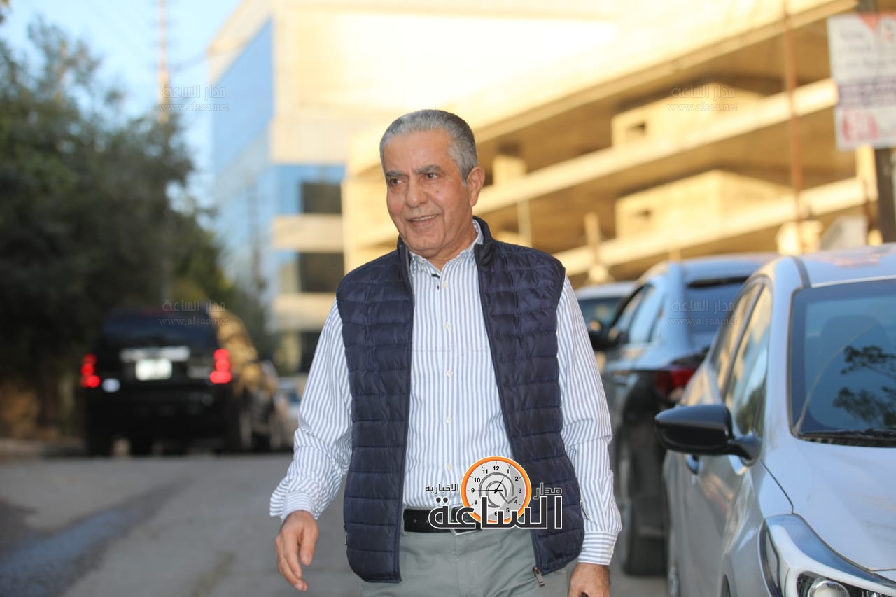 Madar Al-Saa Images 0.6881827831972