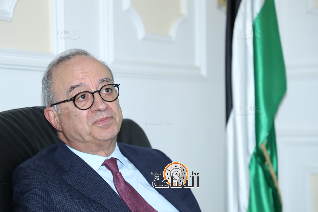 Madar Al-Saa Images 0.505252430669346