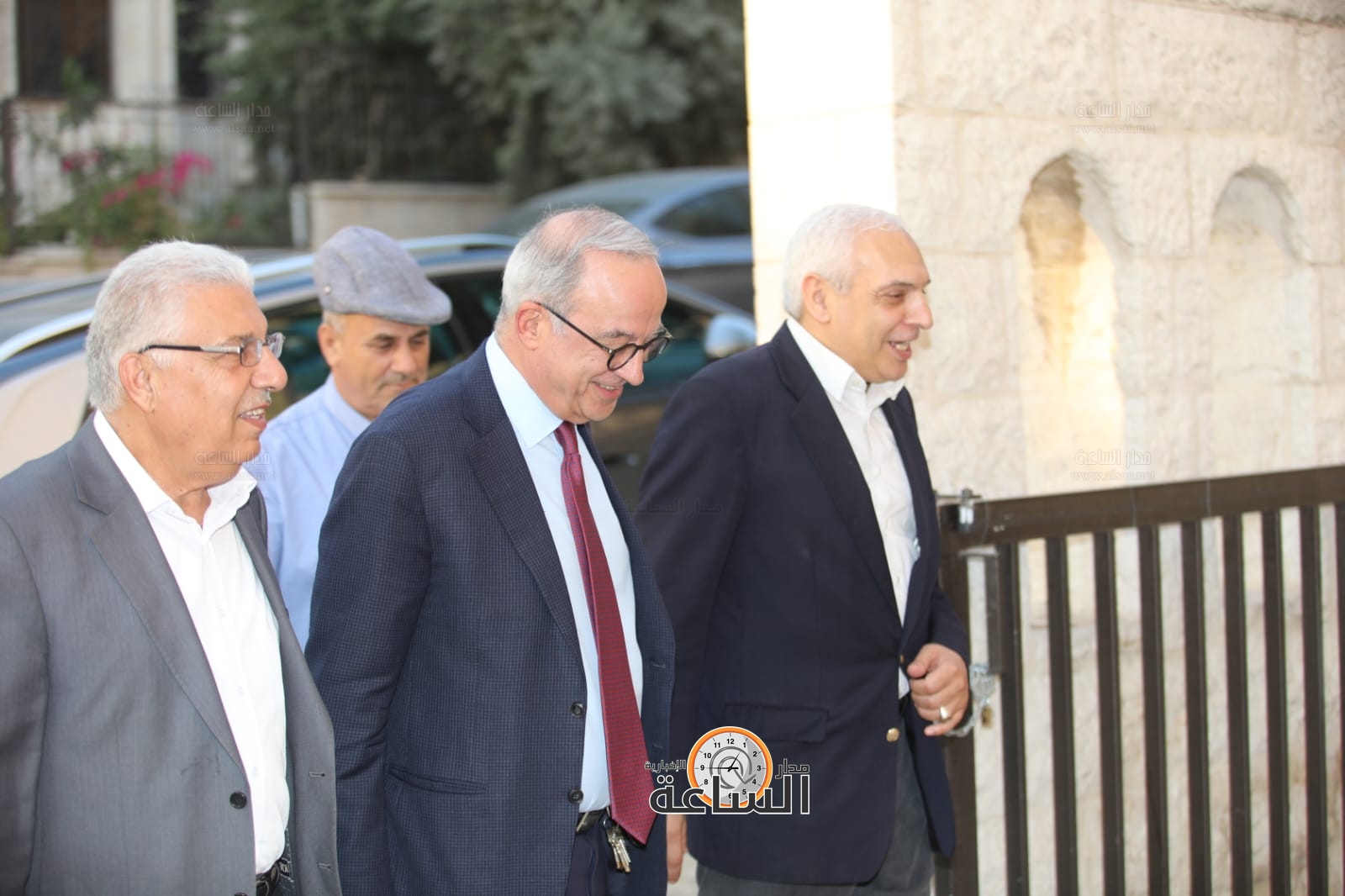 Madar Al-Saa Images 0.9197589905453873