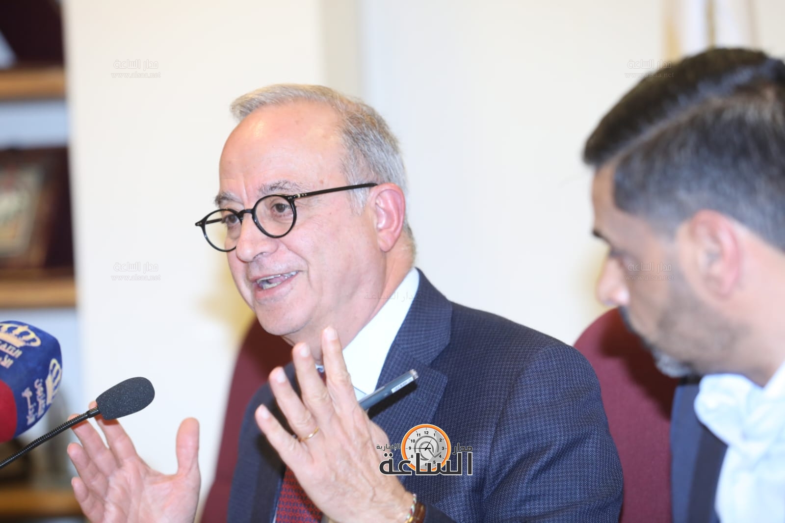 Madar Al-Saa Images 0.7139144859615745