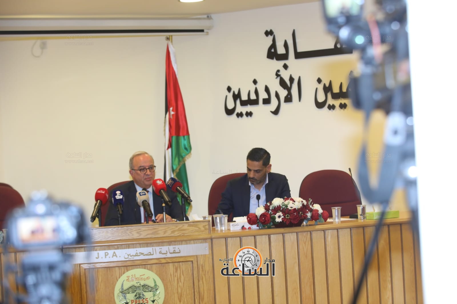 Madar Al-Saa Images 0.7892693812134237