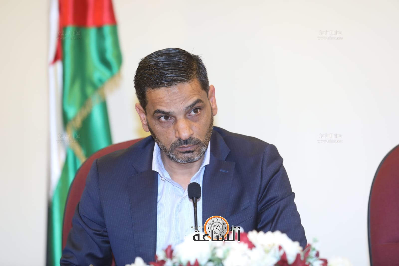 Madar Al-Saa Images 0.17329123309385164