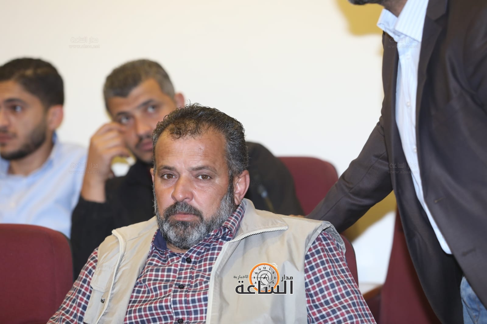 Madar Al-Saa Images 0.8641220383769297