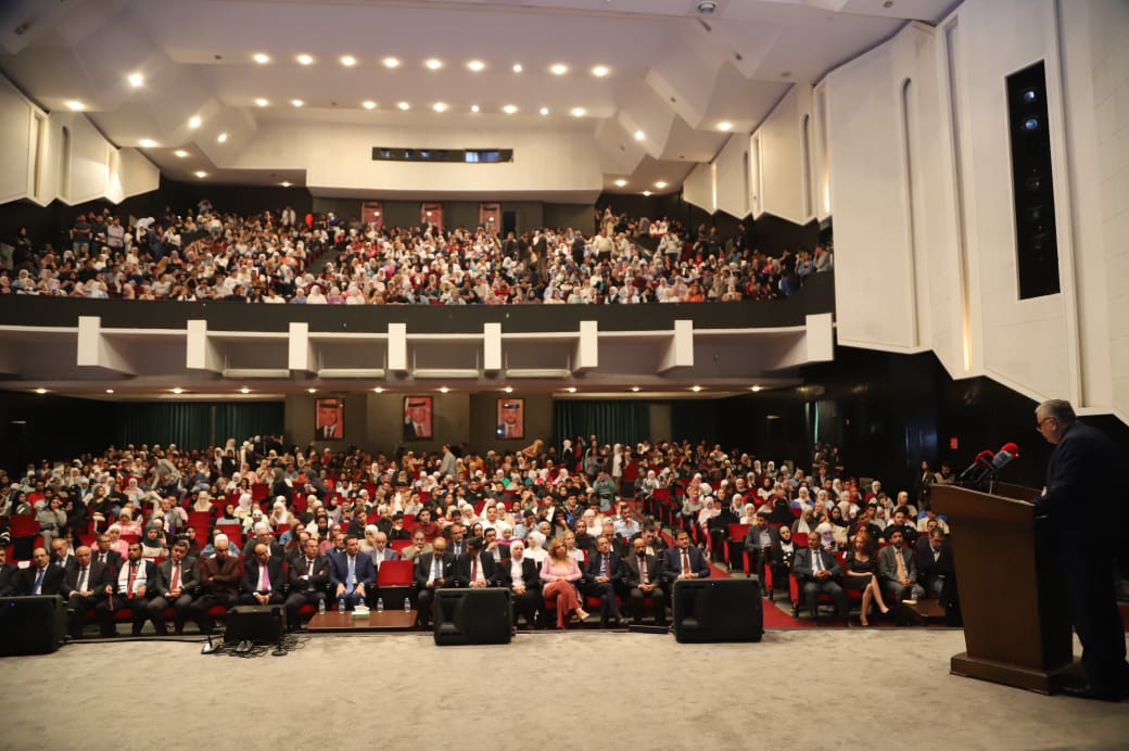 Madar Al-Saa Images 0.7004477420826112