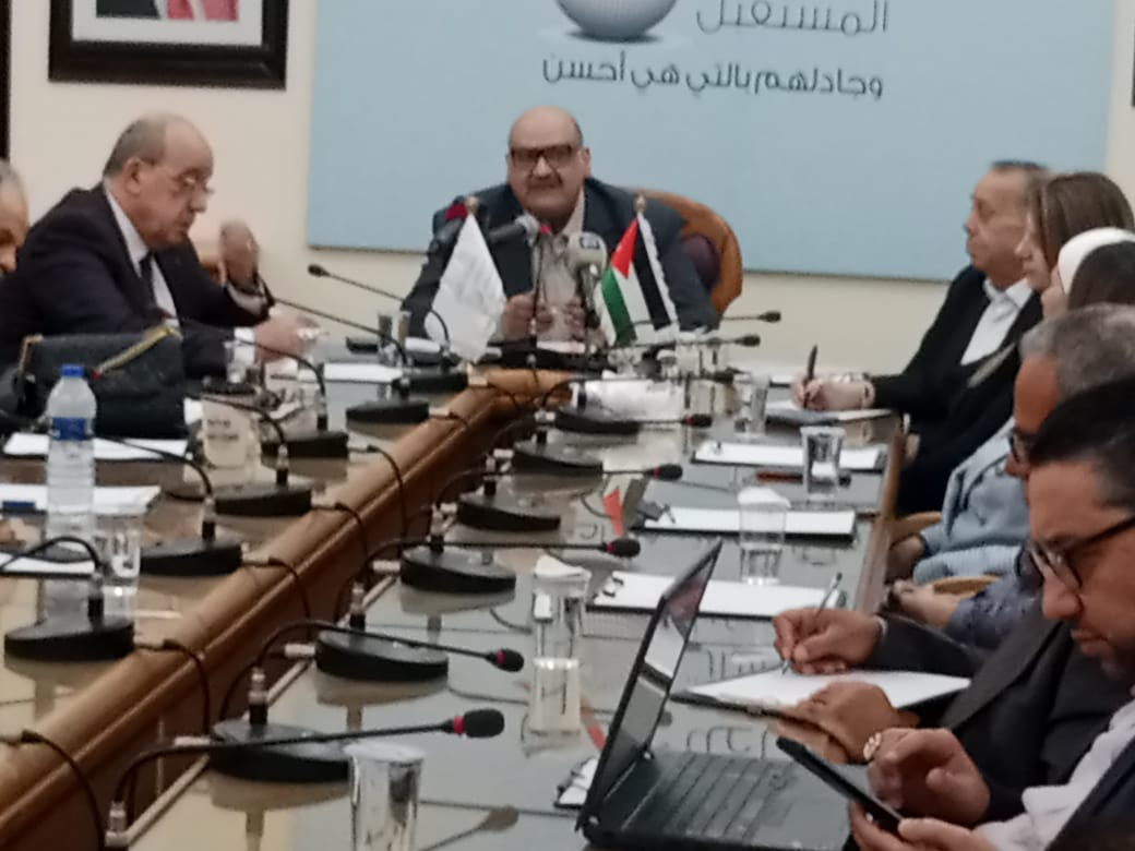 Madar Al-Saa Images 0.17449309124997003