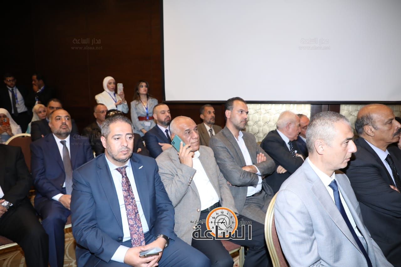 Madar Al-Saa Images 0.08297088909114869