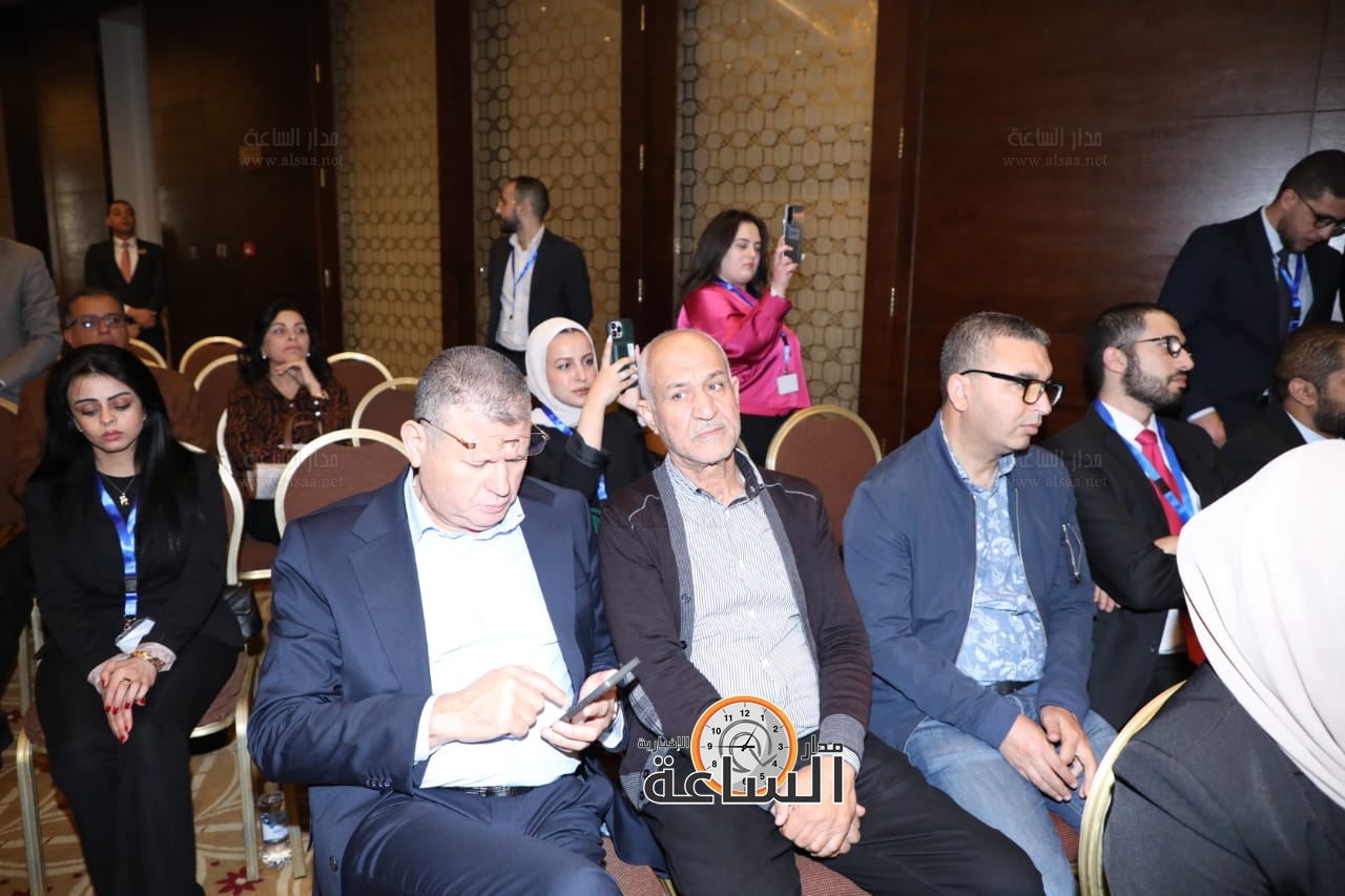 Madar Al-Saa Images 0.7008925403610231