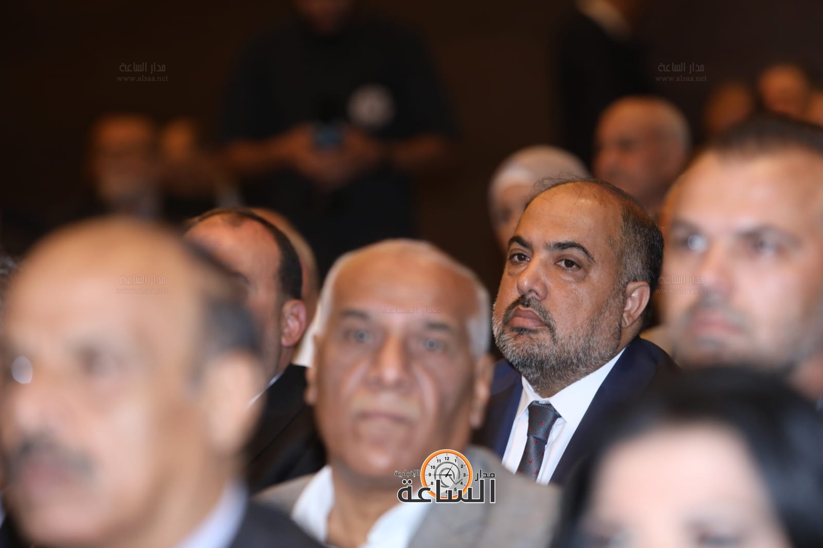 Madar Al-Saa Images 0.435724650670706