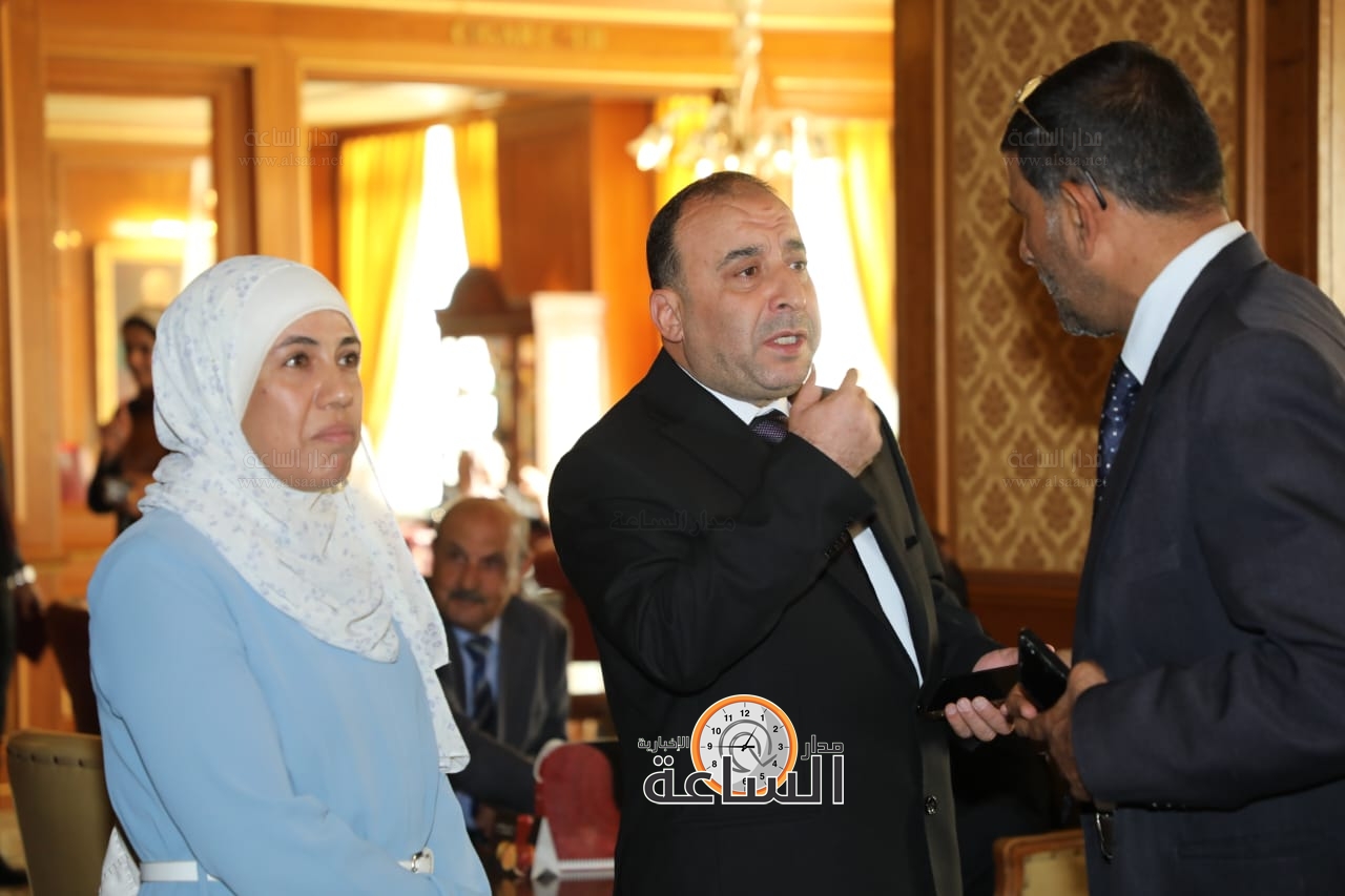 Madar Al-Saa Images 0.8822694284776935