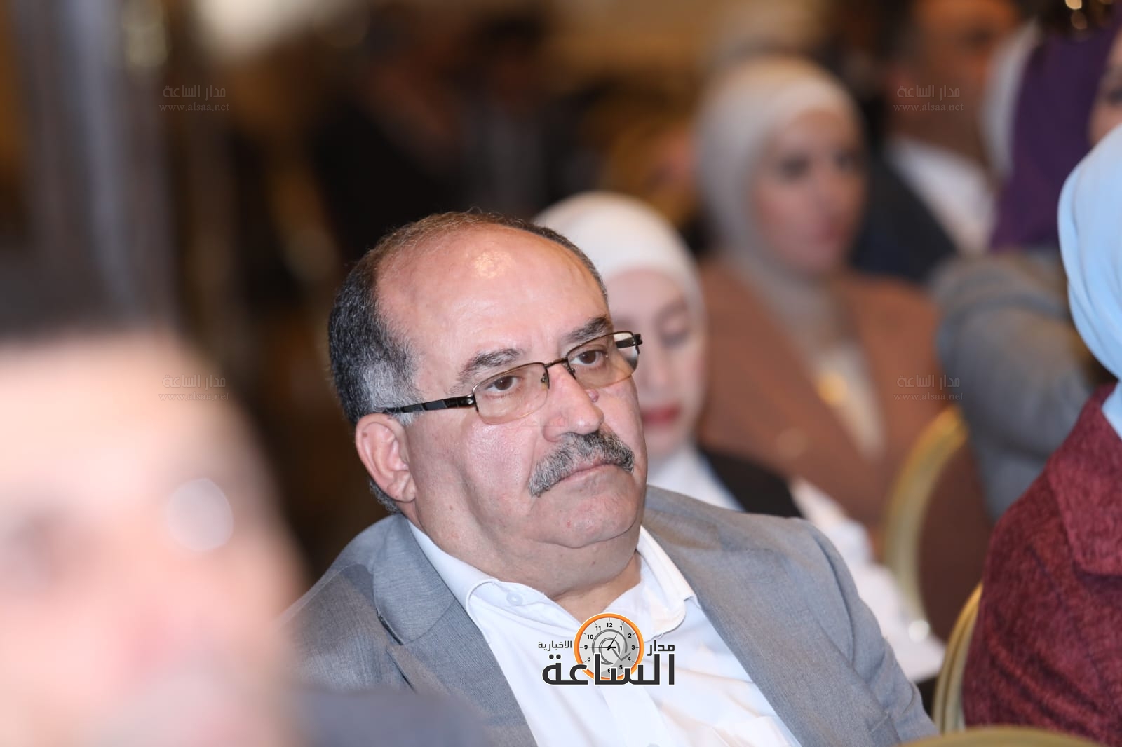 Madar Al-Saa Images 0.774317355491049