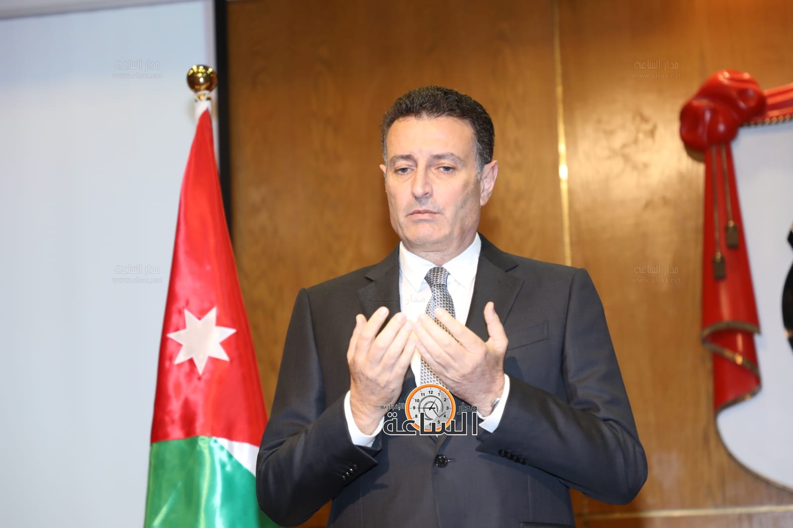 Madar Al-Saa Images 0.2209878554319067