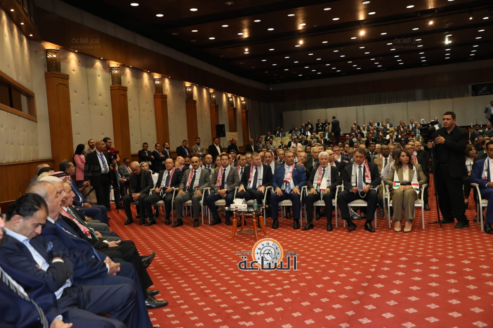 Madar Al-Saa Images 0.01275354672555018