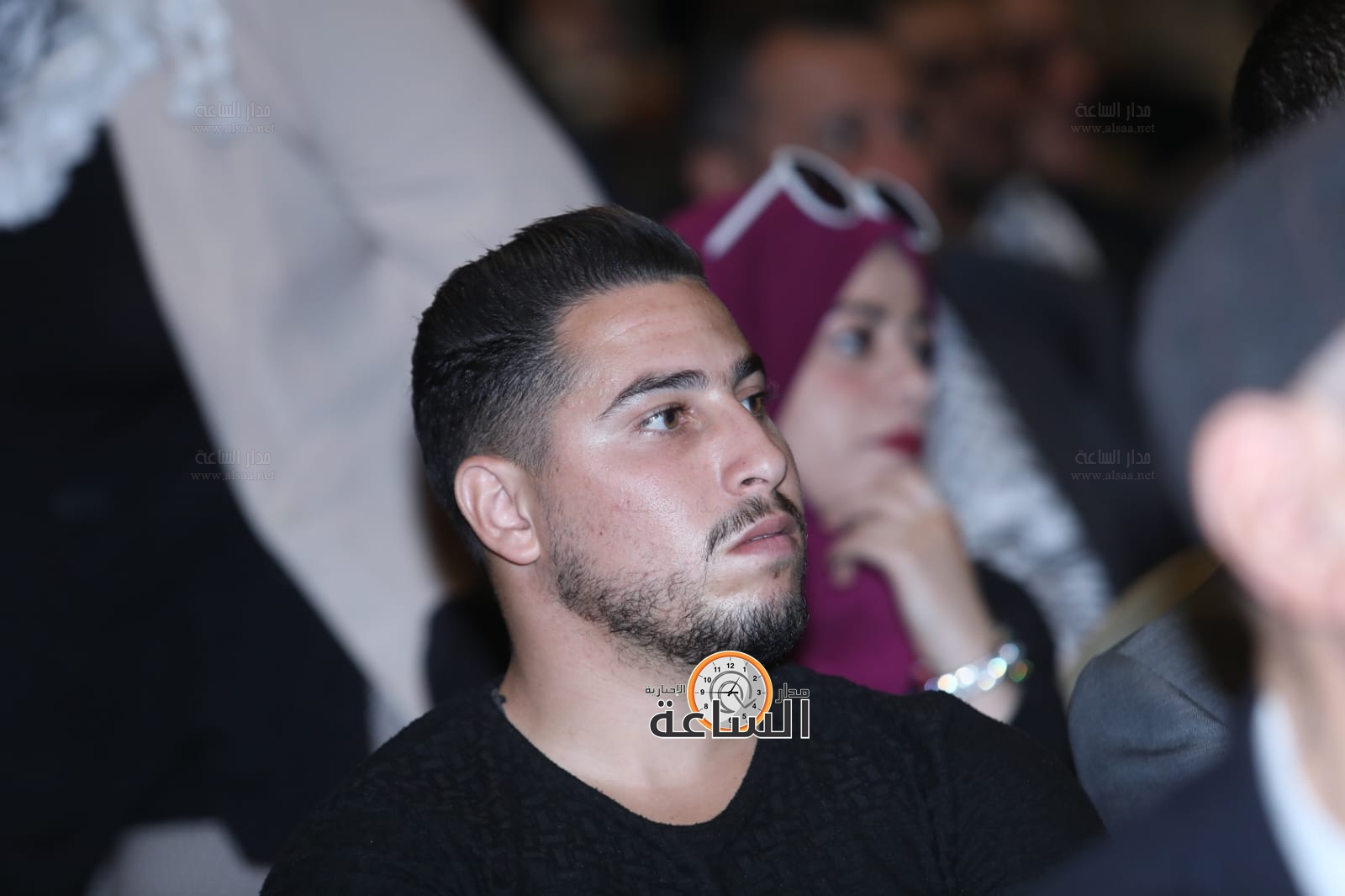 Madar Al-Saa Images 0.12400725235923327