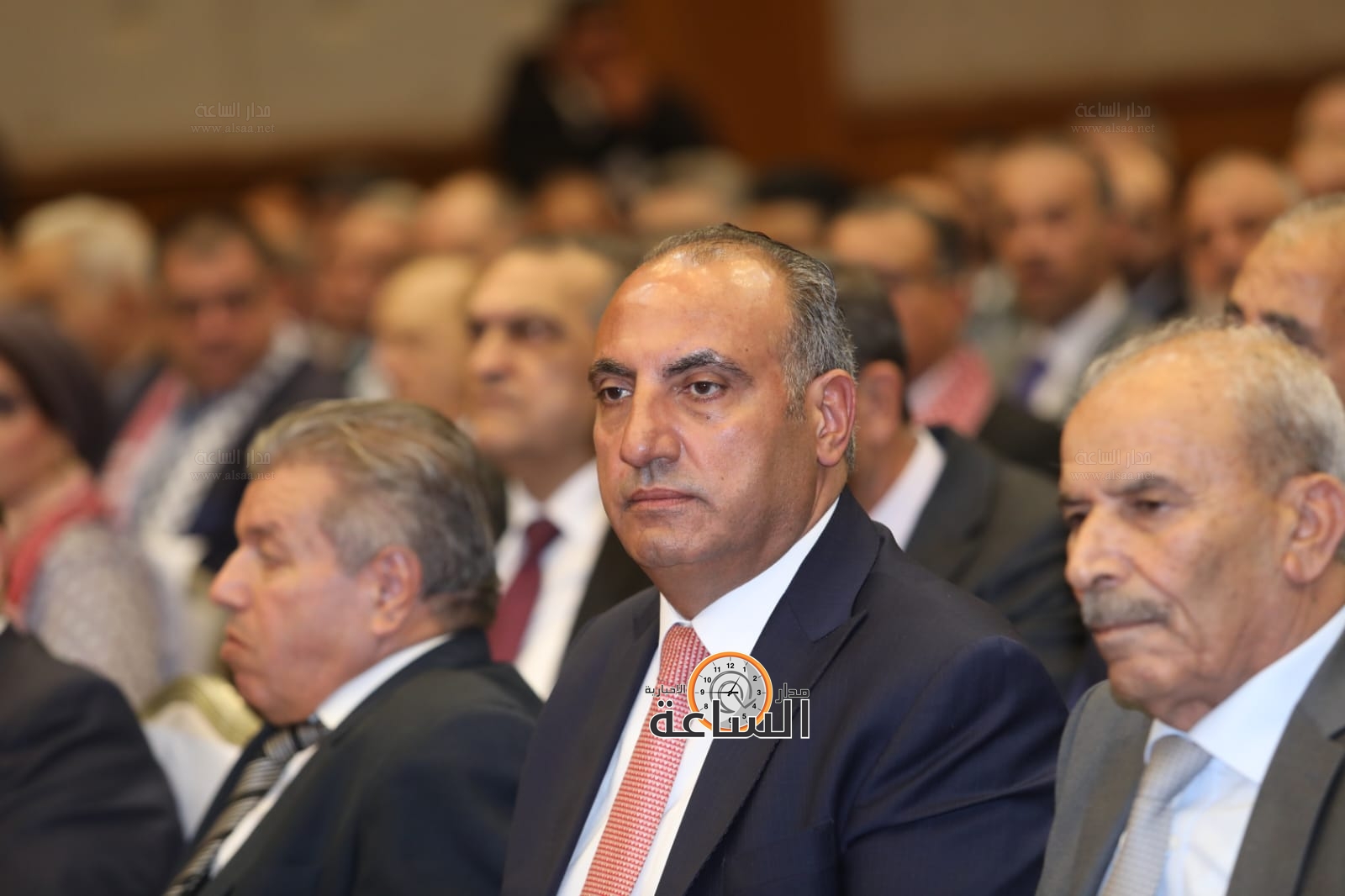 Madar Al-Saa Images 0.16347332234464096