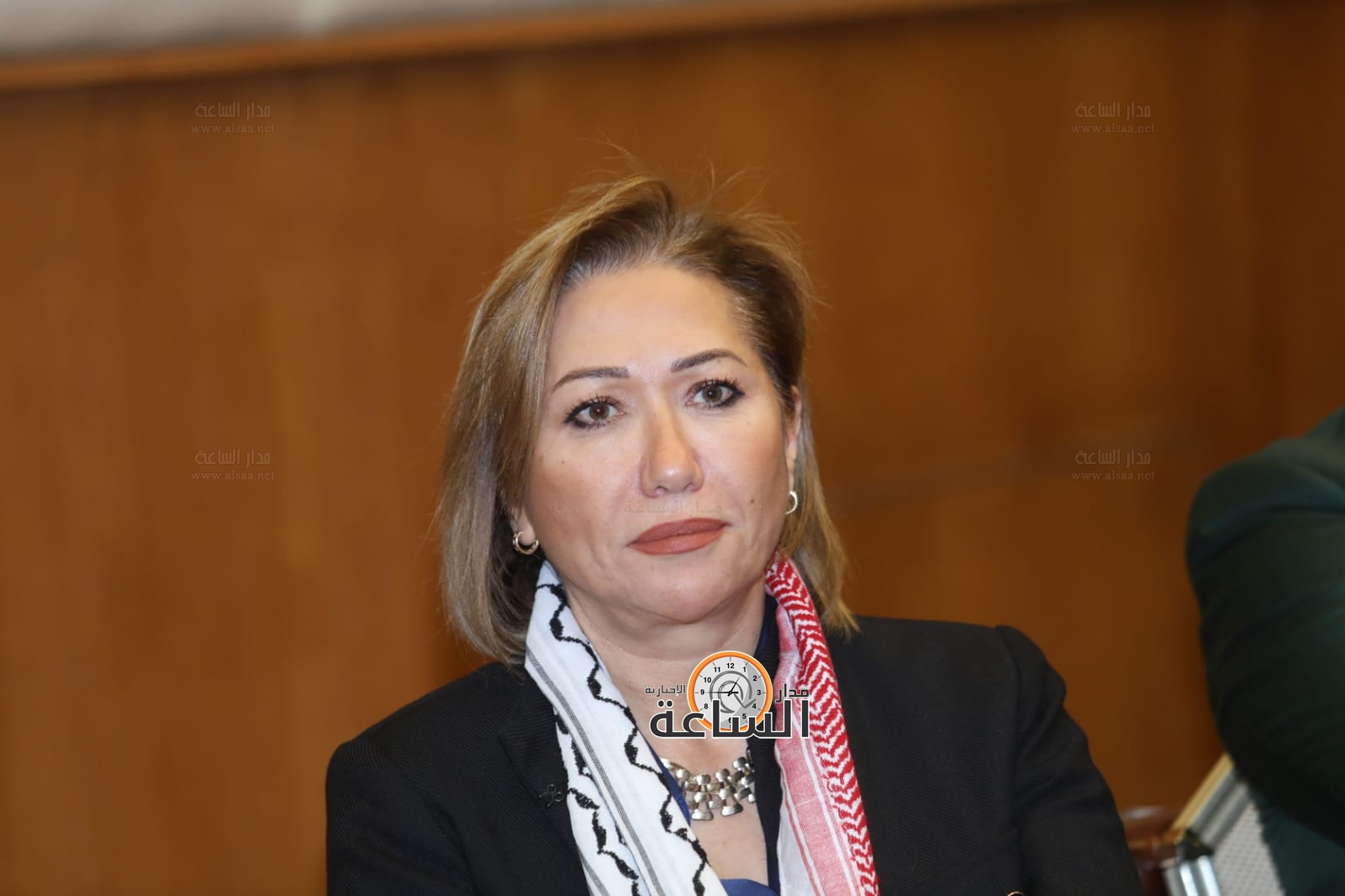 Madar Al-Saa Images 0.18098289460856076