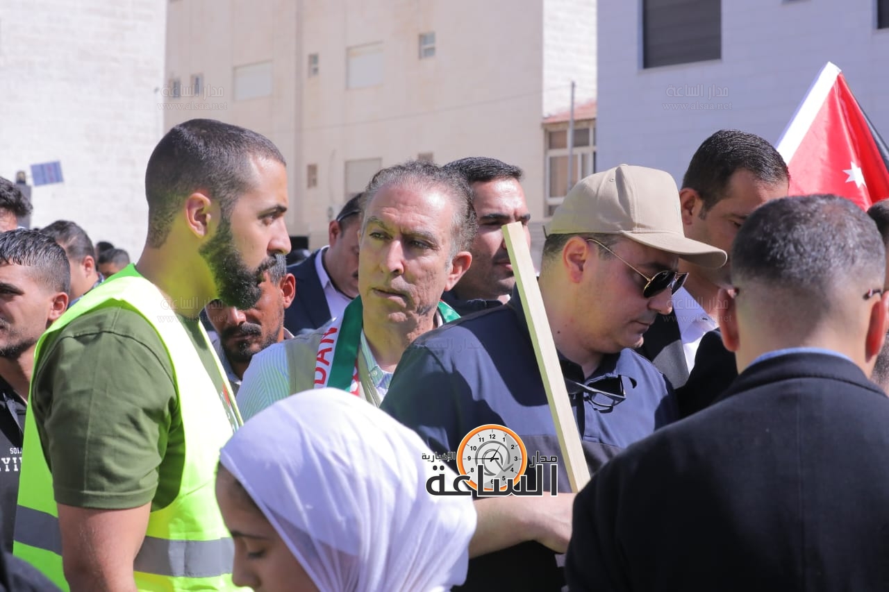 Madar Al-Saa Images 0.8685333849470069